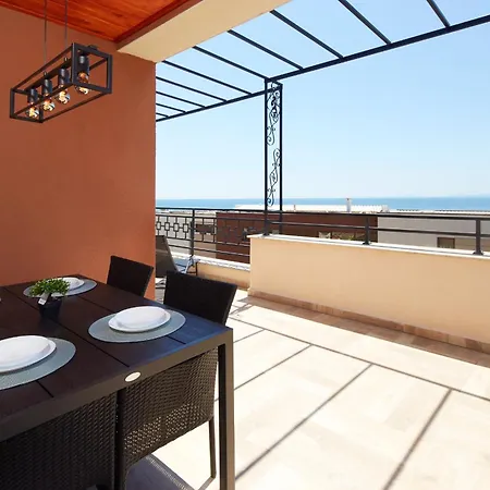 Niko's Deluxe Misivri